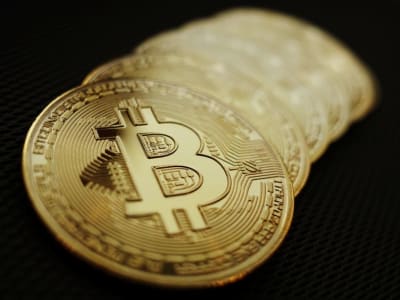 Harga Bitcoin Melonjak ke Rekor Tertinggi Didukung Kebijakan Trump