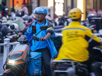 Perang Promosi Gratisan Alibaba dan Rivalnya Mengguncang Pasar Pengiriman Cepat China