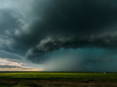 Kolaborasi AI dan Cloud Seeding Benahi Hujan dan Cegah Salah Paham Banjir Texas