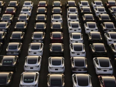 Elon Musk Ajak Pemegang Saham Tesla Putuskan Investasi di xAI Karena Butuh Dana Besar