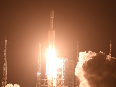 China Kirim Chip Otak Mini Berisi Sel Manusia ke Stasiun Luar Angkasa Tiangong