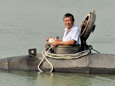 Petani China Ciptakan Kapal Selam Buatan Sendiri yang Viral dan Menginspirasi