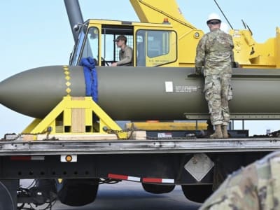 Peneliti China Kembangkan Cara Menyerang Titik Lemah Bom Bunker Raksasa AS