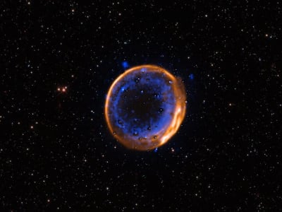 Supernova Ledakan Ganda Pertama yang Diabadikan: Membuktikan Kematian Bintang White Dwarf
