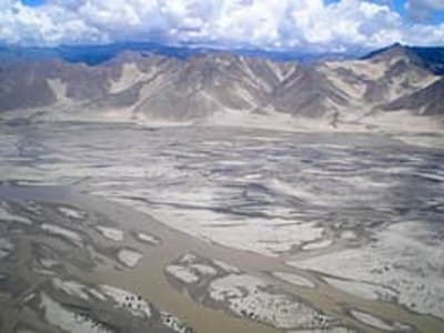 China Bangun Pembangkit Listrik Tenaga Air Terbesar di Sungai Lintas Batas, India dan Bangladesh Khawatir