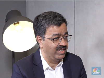 Strategi XLSMART Mempertahankan 95 Juta Pelanggan dan Hadapi Persaingan Ketat Telekomunikasi