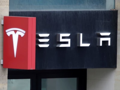 Tesla Terima Proposal Pemegang Saham soal Investasi di Startup AI Elon Musk