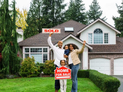 Opendoor vs Amazon: Pilih Mana Saham yang Lebih Menjanjikan Saat Ini?