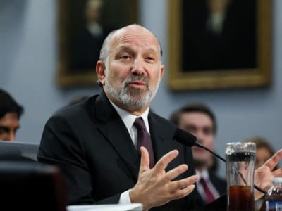 Pemerintahan Trump Selidiki Ancaman Keamanan dari Impor Semikonduktor dan Tarif Baru AS UE