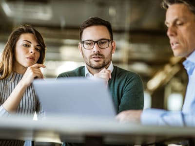 Ethereum vs. XRP: Mana yang Akan Menggandakan Nilainya Lebih Cepat di Pasar Kripto?