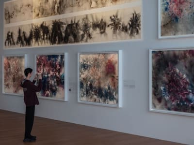 Cai Guo-qiang Hadirkan Karya Seni Bubuk Mesiu Sepenuhnya dari AI di Macau