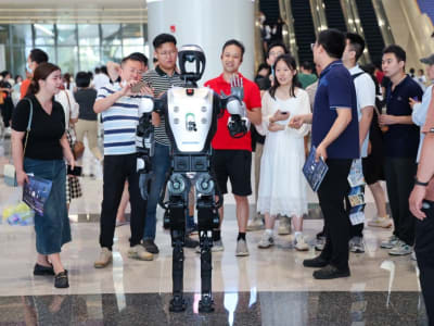 Hong Kong Jadi Penghubung Talenta AI Dunia di Tengah Dominasi AS dan Cina