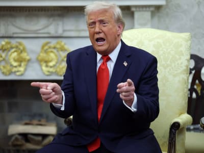 Bagaimana Politik Mengubah Cara Perusahaan Memegang Bitcoin sebagai Investasi