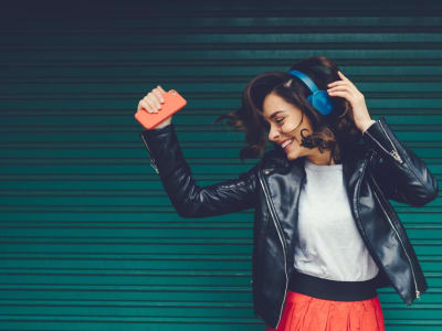 Apakah Penurunan Saham Spotify di 2025 Adalah Peluang Beli Jangka Panjang?