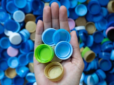 Berlin Packaging Gandeng Origin Materials untuk Tutup Botol PET Ramah Lingkungan