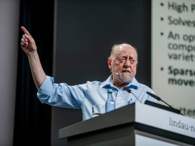 Peran AI dan Komputasi Kuantum dalam Masa Depan Superkomputer dan Ilmu Pengetahuan