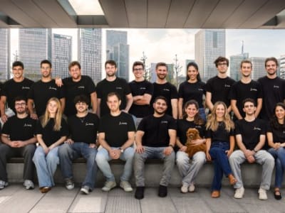 Bagaimana Tavily Mengamankan Agen AI Terhubung Internet di Perusahaan