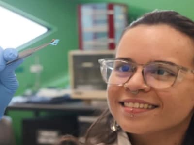 Asam Hialuronat dari Serum Wajah Ciptakan Film Transparan untuk Perangkat Pintar