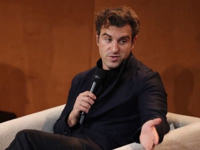 CEO Airbnb Jelaskan Strategi AI dan Tantangan Chatbot Jadi ‘Google Baru’