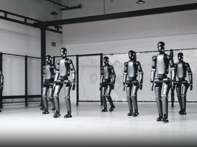 Profesor Peter Burke Kembangkan Drone Otonom dengan Otak Buatan AI Generatif