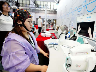 China Dorong Industri Antarmuka Otak-Komputer Saingi Neuralink Elon Musk