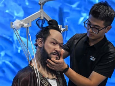 Beijing Buka Robot Mall Pertama Dunia untuk Robot Humanoid