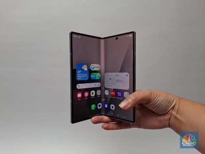 Uji Ketahanan Ekstrem Galaxy Z Fold 7: Lipat Layar Hampir 150 Ribu Kali Tetap Kuat
