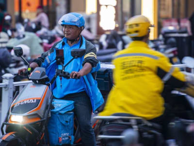 Persaingan Sengit Meituan dan Alibaba di Pasar Pengiriman On-Demand China