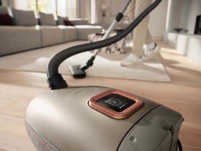 Miele Luncurkan Vacuum Canister Pintar Pertama dengan Harga Fantastis