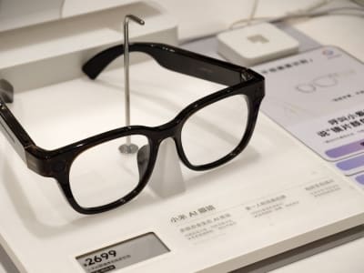 Persaingan Pasar Kacamata Pintar dan AI Melonjak Jelang 2025