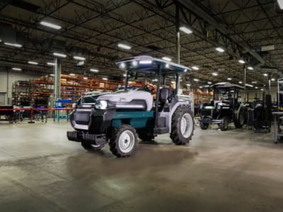 Foxconn Berhenti Bangun Traktor Listrik Monarch Setelah Jual Pabrik Ohio