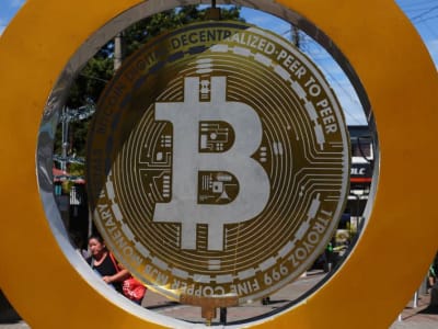 Bitcoin dan Saham Naik karena Harapan Pemotongan Suku Bunga AS