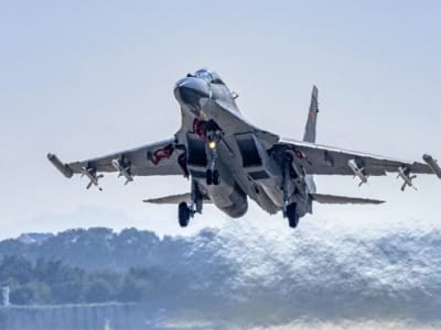 Ketegangan di Laut China Selatan: Jet Tempur China Dekati Pesawat Filipina di Scarborough Shoal