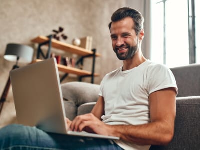 Prediksi Harga XRP dan Tantangan Adopsi di Sistem Keuangan Global