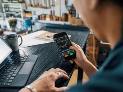 SoFi: Bank Disruptor dengan Pertumbuhan Pesat dan Potensi Investasi Besar