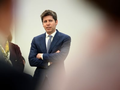 Apakah OpenAI Bisa Tetap Jadi Raja AI di Tengah Persaingan Sengit?