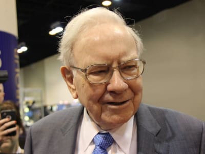 Warren Buffett Mengurangi Saham Apple dan Bank of America, Taruh Harapan di UnitedHealth