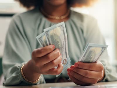 Cara Realistis Mengubah 10 Dolar Jadi 1 Juta dengan Bantuan ChatGPT