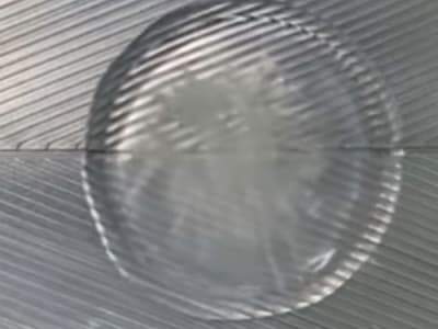 Penemuan Permukaan Khusus yang Menggerakkan Es Mencair secara Otomatis