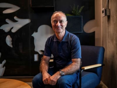 Arm Holdings Rekrut Pakar Chip AI Amazon untuk Kembangkan Desain Chip Sendiri