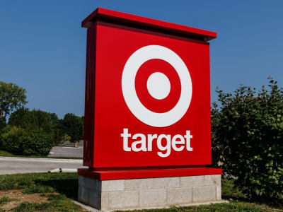 Tantangan Berat Target: Dari Ritel Andalan Menjadi Pengecer yang Berjuang