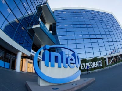 Saham Intel Melonjak Tajam, Investasi Pemerintah AS dan SoftBank Jadi Pendorong Utama