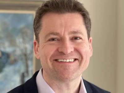 OKX Angkat Marcus Hughes untuk Perkuat Hubungan Pemerintahan dan Regulasi Kripto