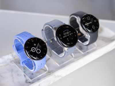 Google Pixel Watch 4: Jam Tangan Pintar dengan Layar Cerah dan Fitur AI Canggih