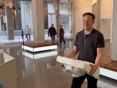 Hindari Risiko Digantikan AI, Geoffrey Hinton Sarankan Jadi Tukang Ledeng