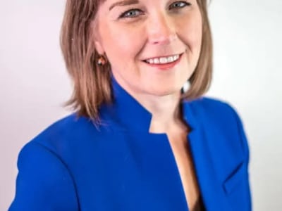 Peran Vital Teknologi Perjalanan dalam Mendukung Industri dan Regulasi Hotel Tahun 2025