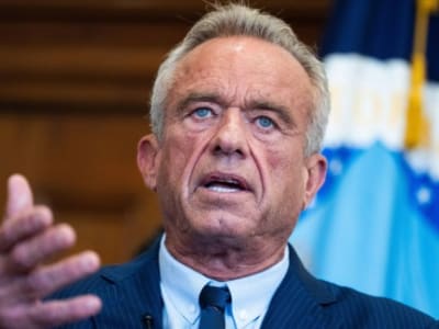 Robert F. Kennedy Jr Minta Studi Aluminium Vaksin Ditolak, Kontroversi Meningkat