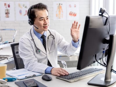 China Luncurkan Aturan Ketat Atur Konten Medis di Media Sosial