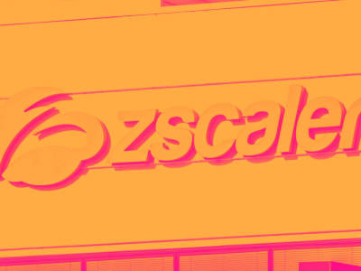 Tiga Saham Pertumbuhan Terbaik untuk Investasi Jangka Panjang di Tahun 2025