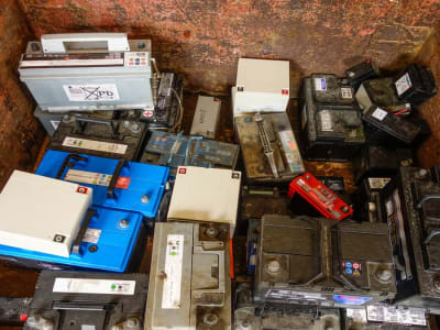 Toyota dan Mazda Uji Sistem Penyimpanan Energi Boyong Baterai Bekas Mobil